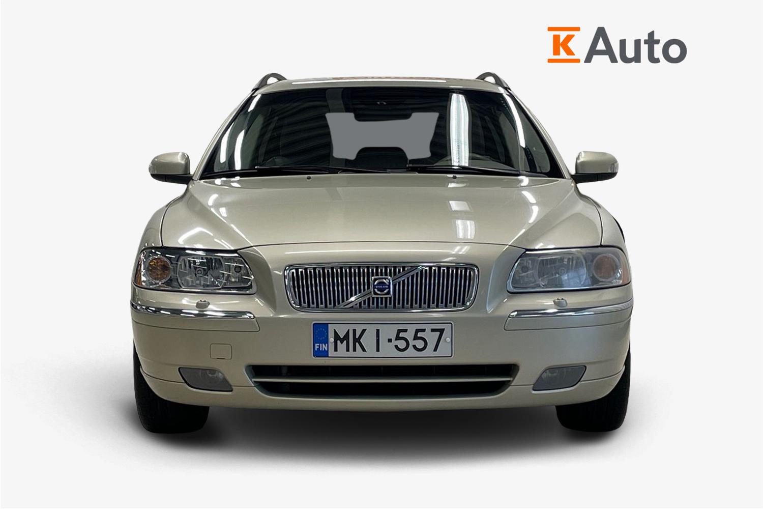 Volvo V70 2,4 (140) Classic man 2007, kuva 4/22