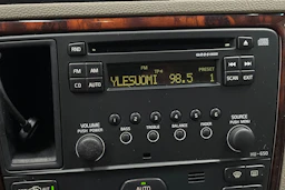 beige Volvo V70 2007 kuva 18.