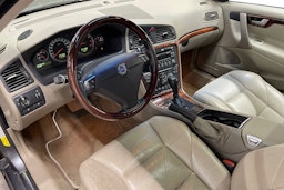 harmaa Volvo V70 2006 kuva 7.