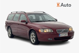 punainen Volvo V70 2006 kuva 1.