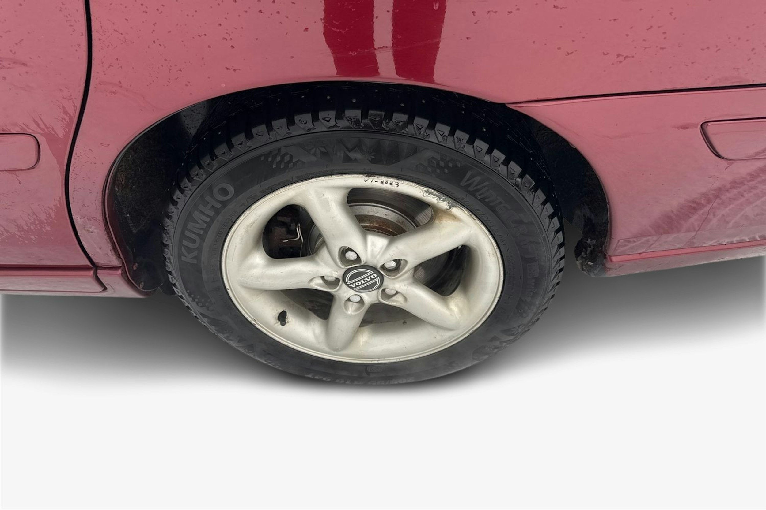 punainen Volvo V70 2006 kuva 9.