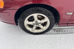 punainen Volvo V70 2006 kuva 10.