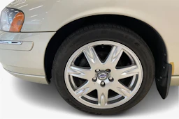 keltainen Volvo V70 2007 kuva 9.