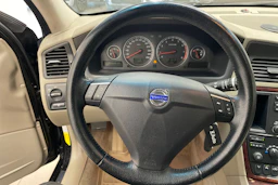 Musta Volvo V70 2007 kuva 15.