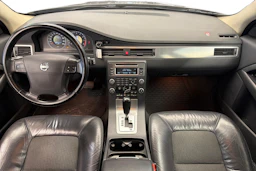 Harmaa Volvo V70 2008 kuva 7.