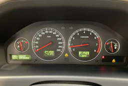 harmaa Volvo V70 2006 kuva 12.