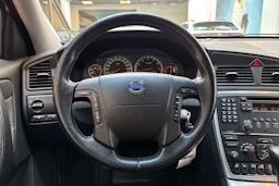 harmaa Volvo V70 2007 kuva 22.