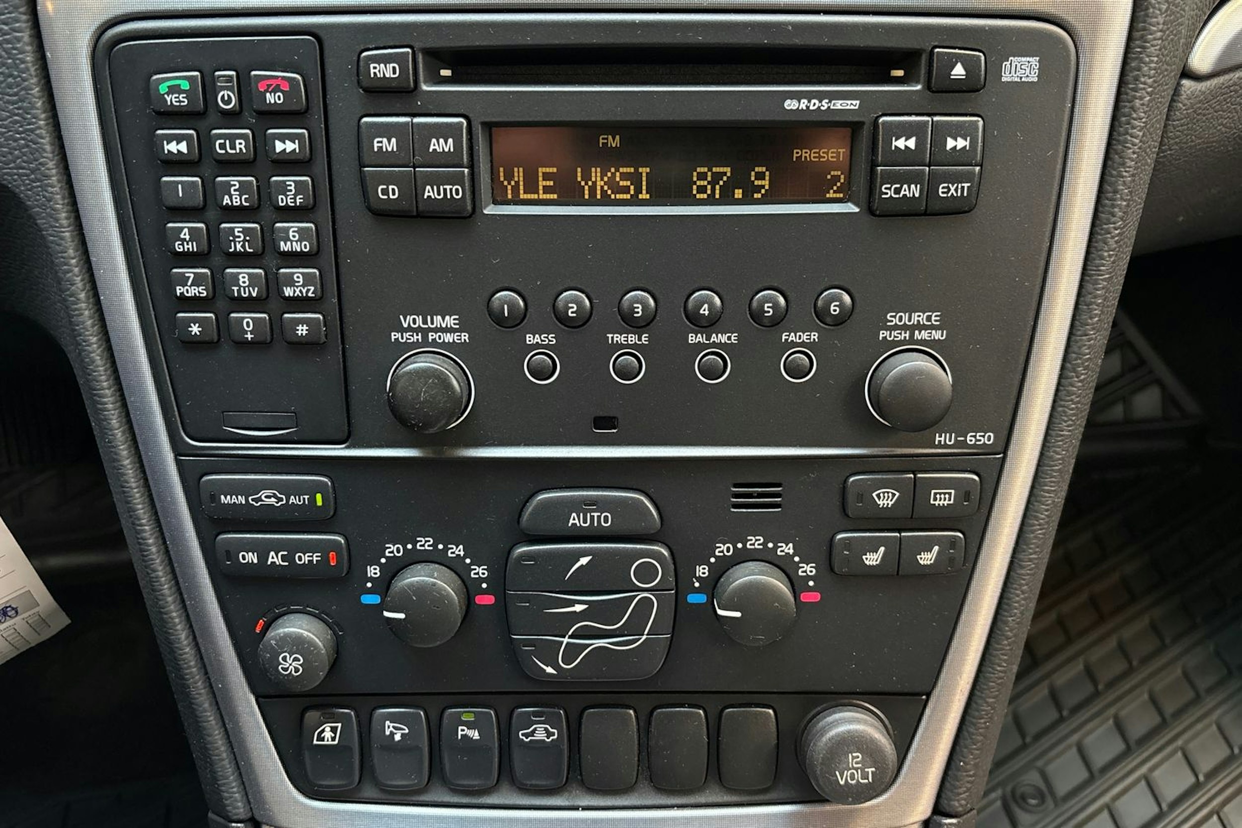 harmaa Volvo V70 2007 kuva 25.