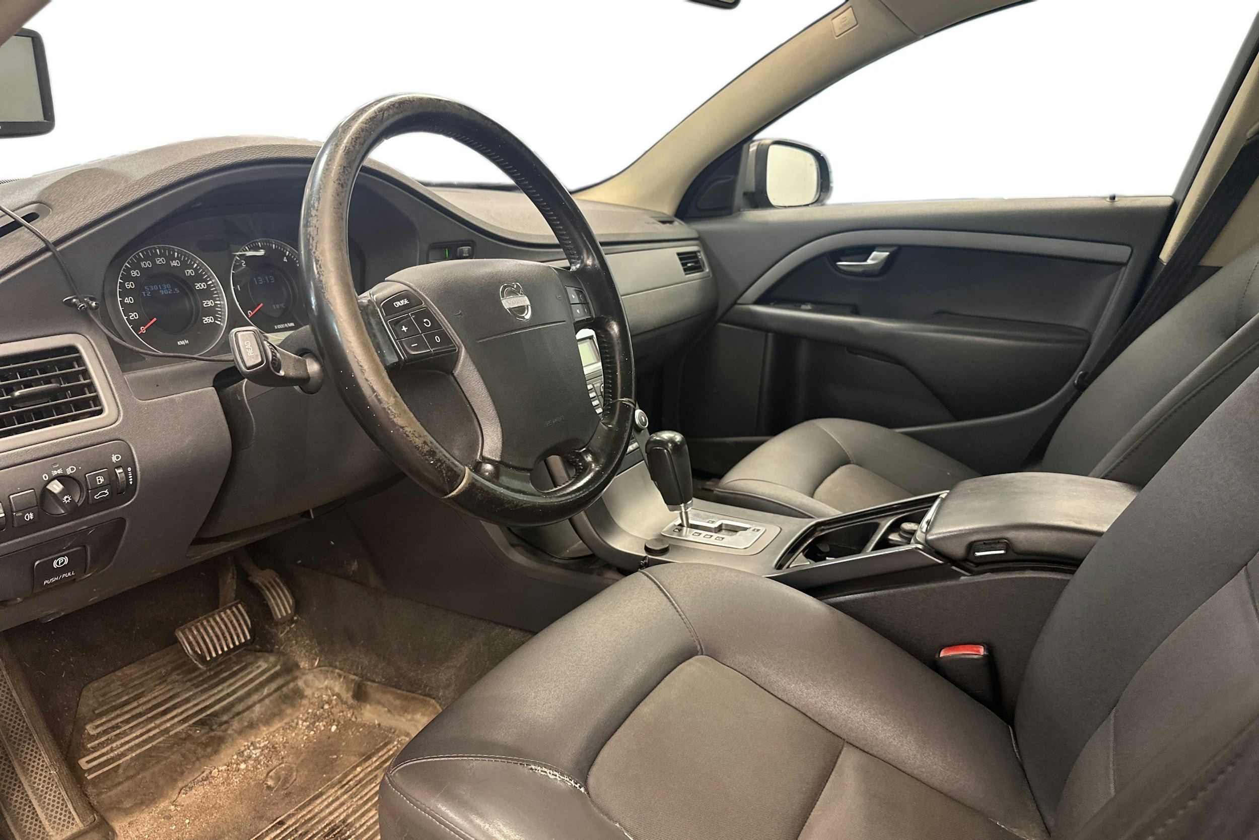 Harmaa Volvo V70 2008 kuva 7.