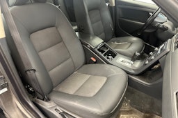 Harmaa Volvo V70 2008 kuva 28.