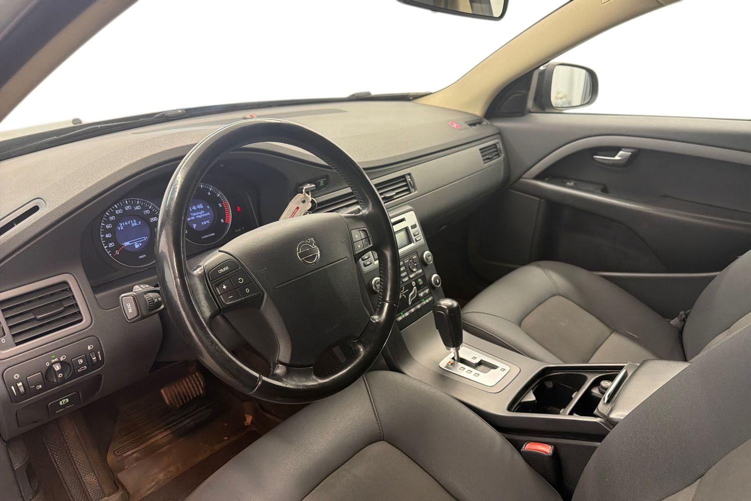 Volvo V70 2,4D Kinetic aut 2008, bild 6/21