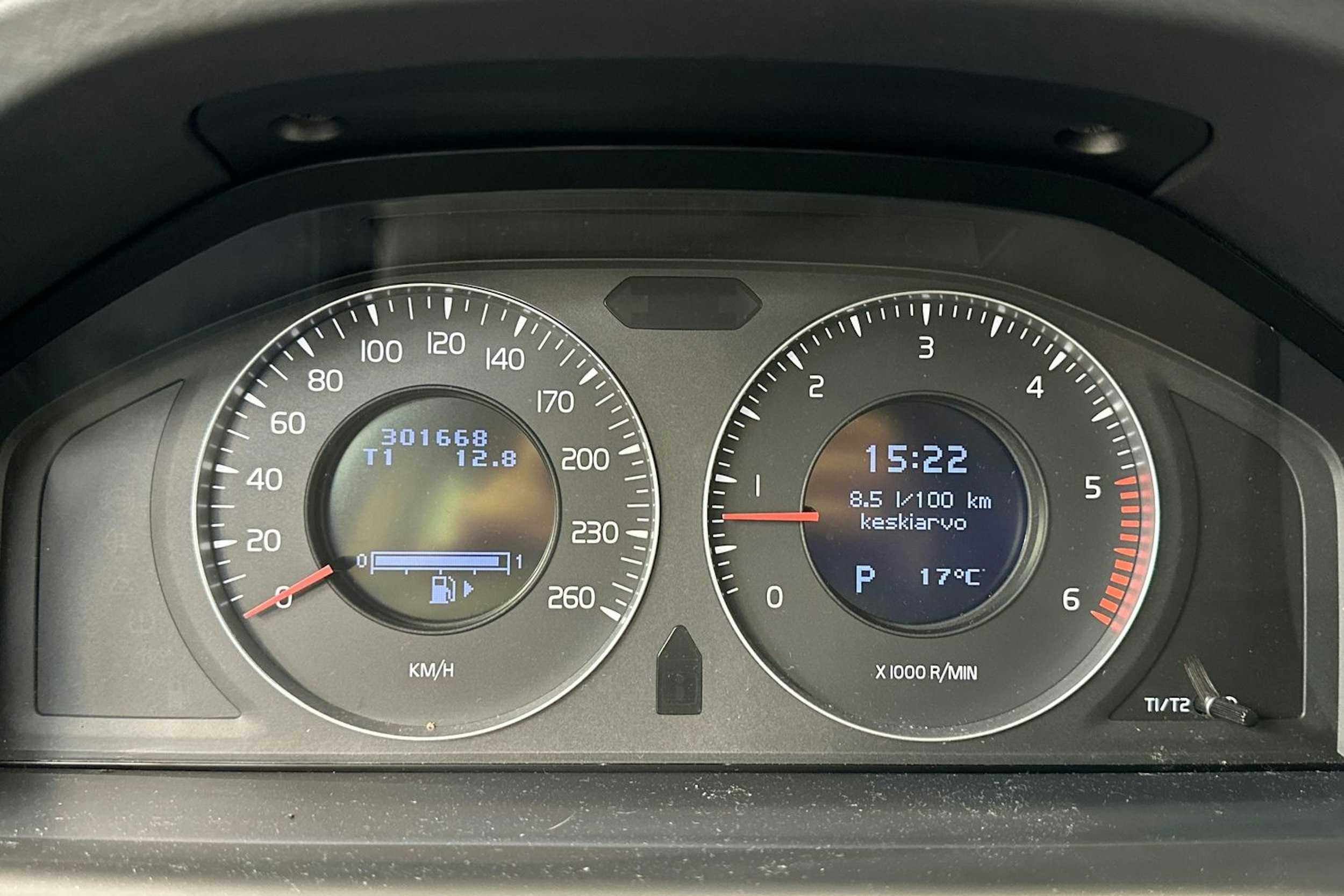 ruskea (beige) Volvo V70 2008 kuva 23.