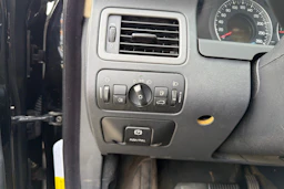 musta Volvo V70 2008 kuva 14.