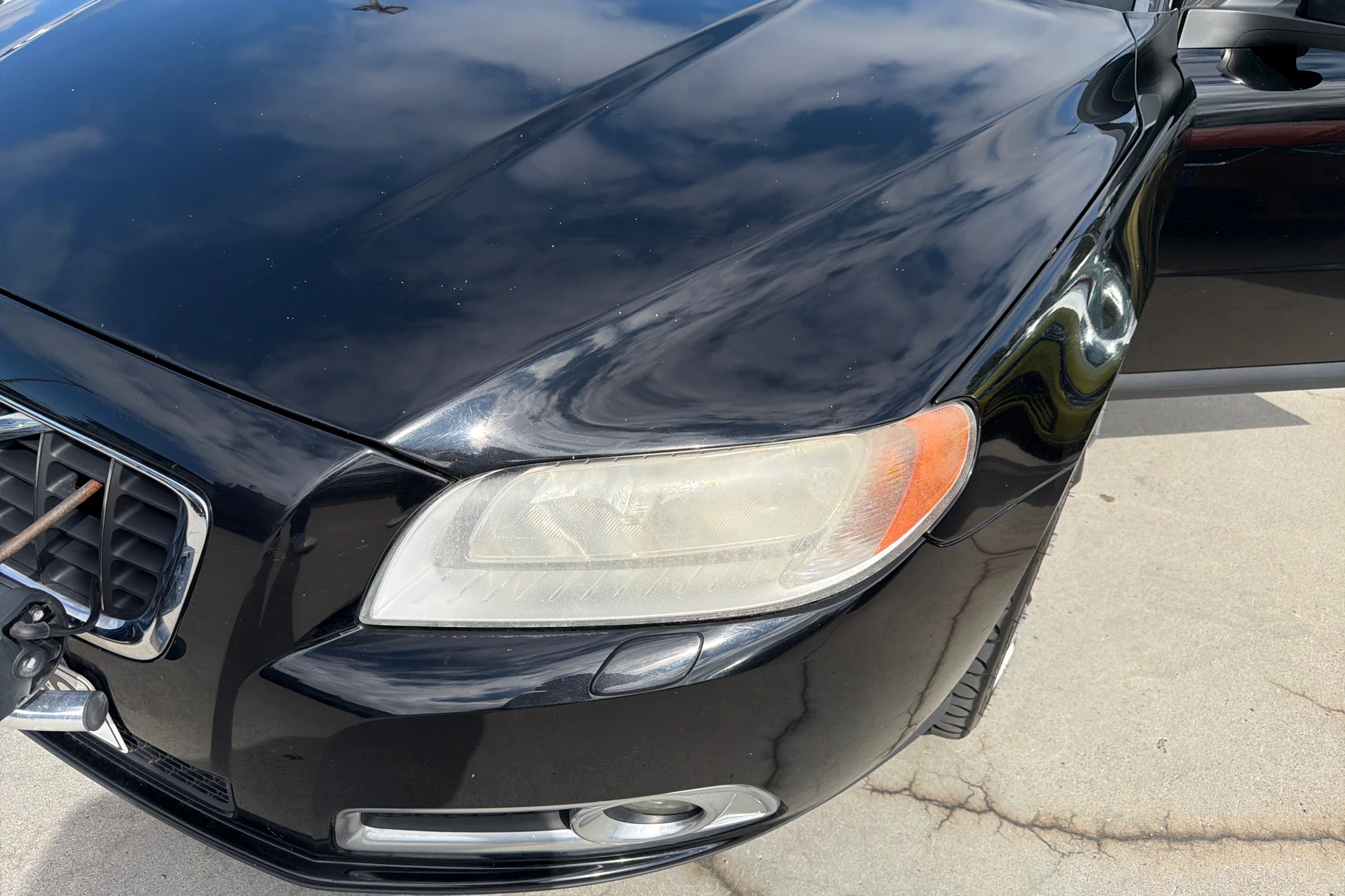 musta Volvo V70 2008 kuva 17.