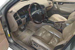 vihreä Volvo V70 2008 kuva 3.