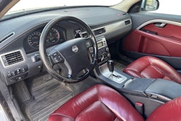 Harmaa Volvo V70 2008 kuva 6.