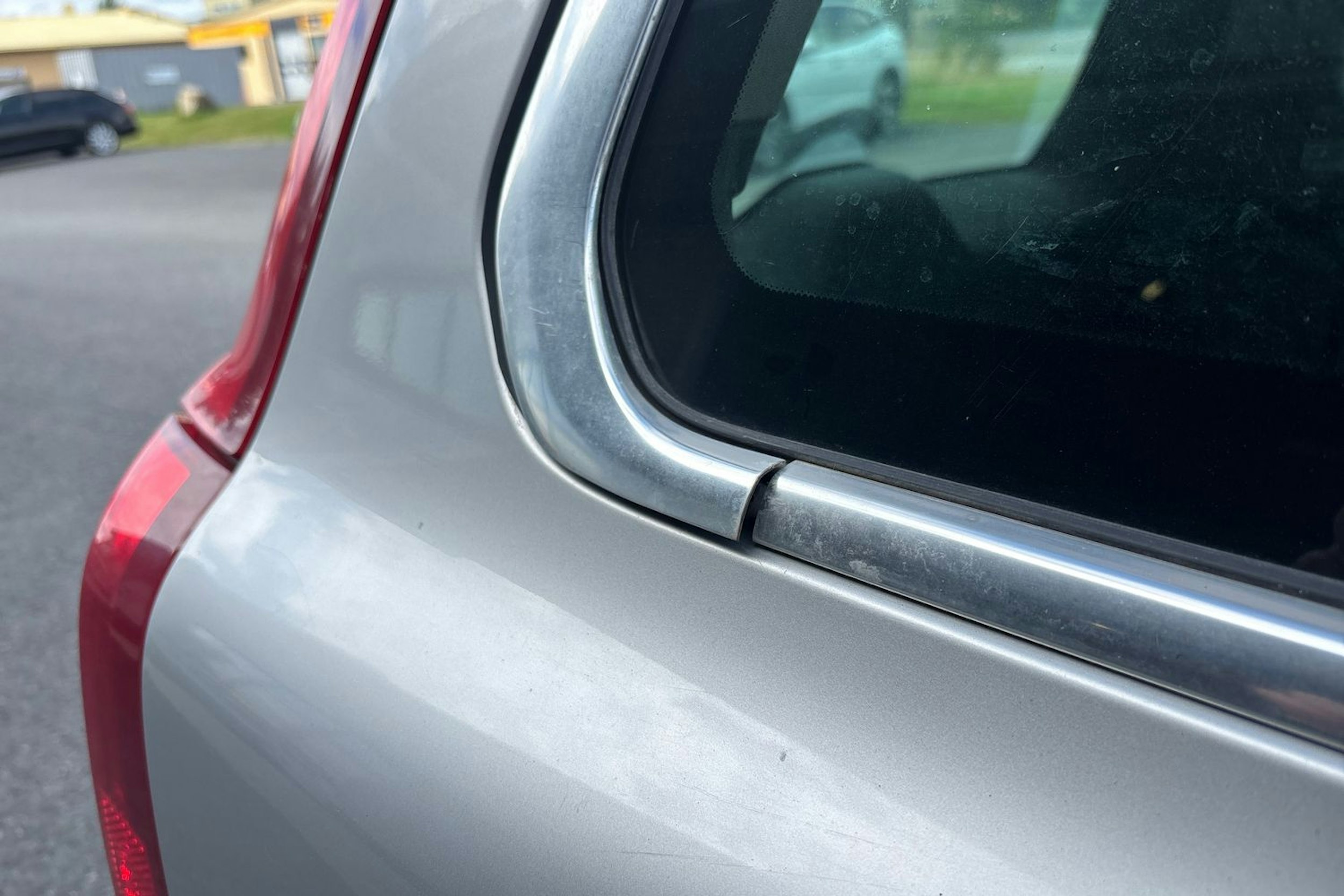 Harmaa Volvo V70 2008 kuva 30.