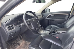 Harmaa Volvo V70 2008 kuva 3.