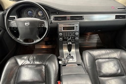 harmaa Volvo V70 2008 kuva 9.