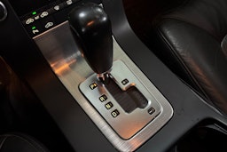 harmaa Volvo V70 2008 kuva 16.