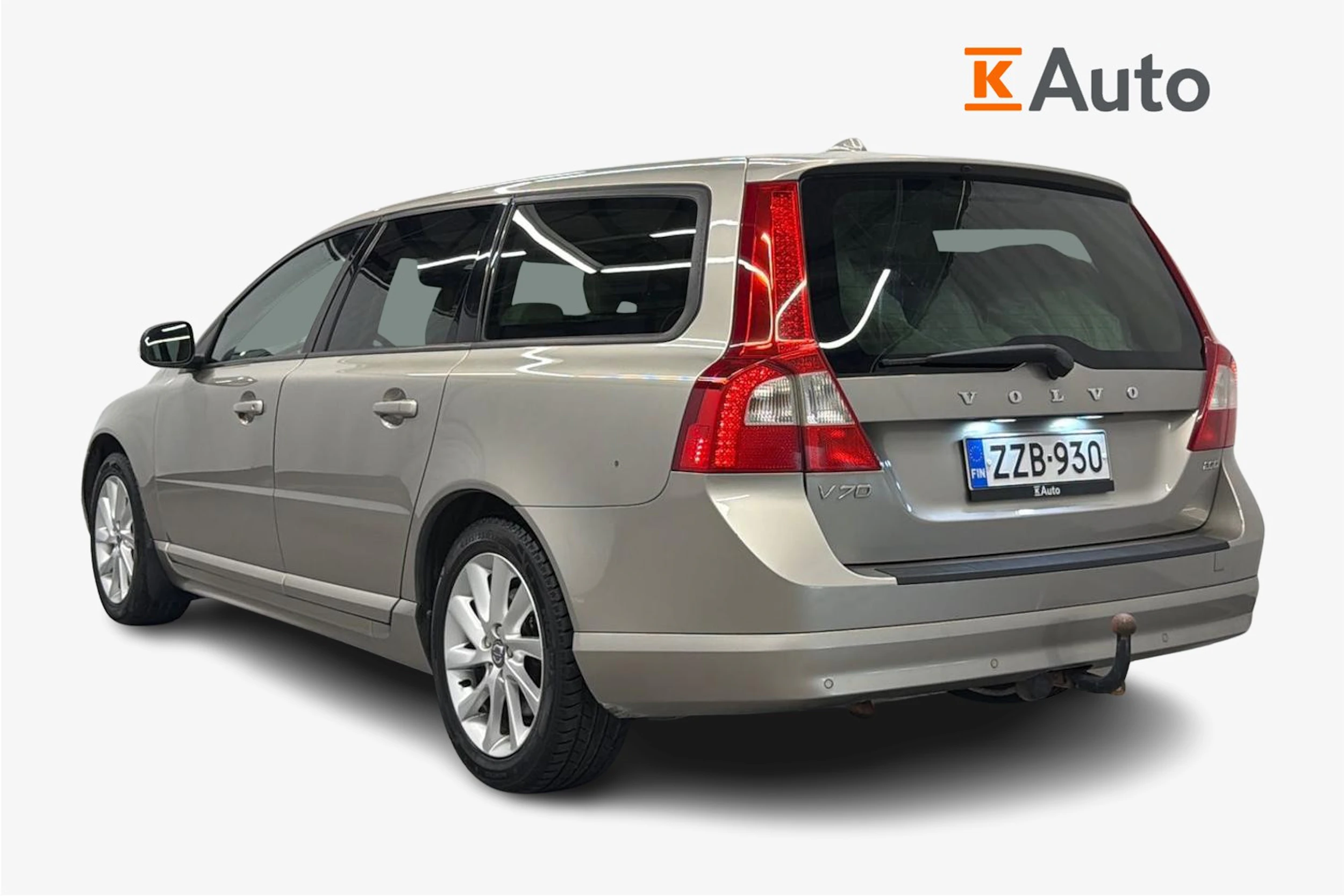 ruskea (beige) Volvo V70 2008 kuva 2.