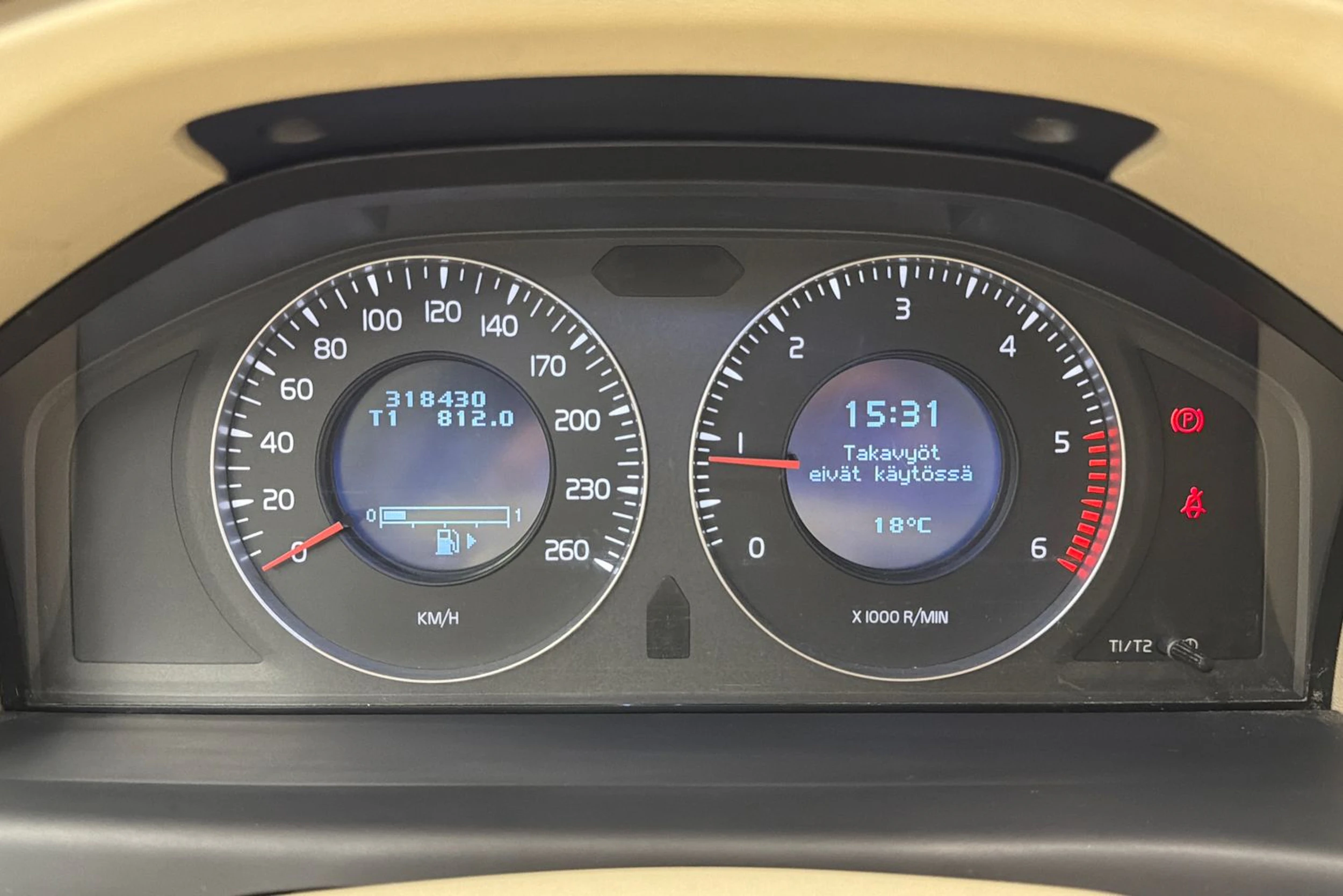 ruskea (beige) Volvo V70 2008 kuva 15.