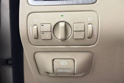 ruskea (beige) Volvo V70 2008 kuva 22.