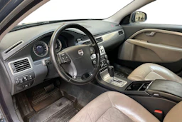 sininen Volvo V70 2009 kuva 6.