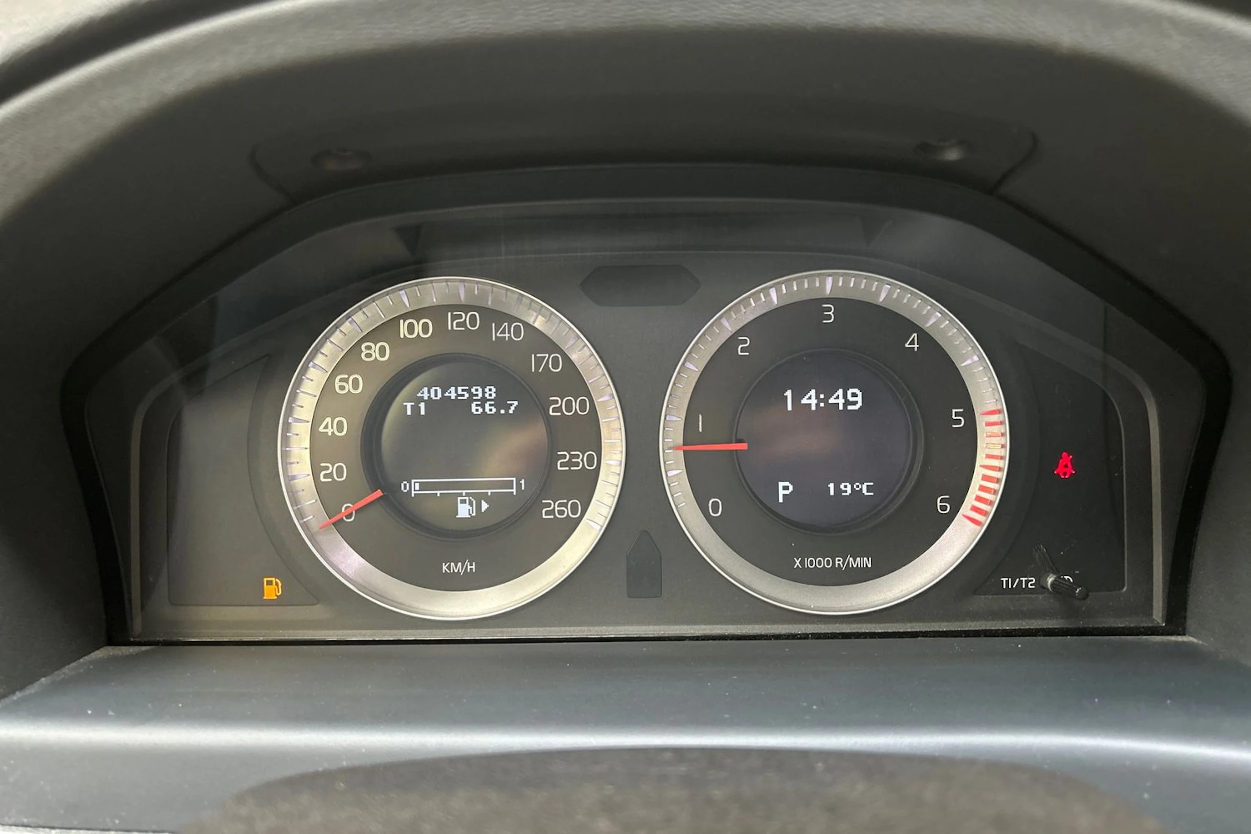 sininen Volvo V70 2009 kuva 13.