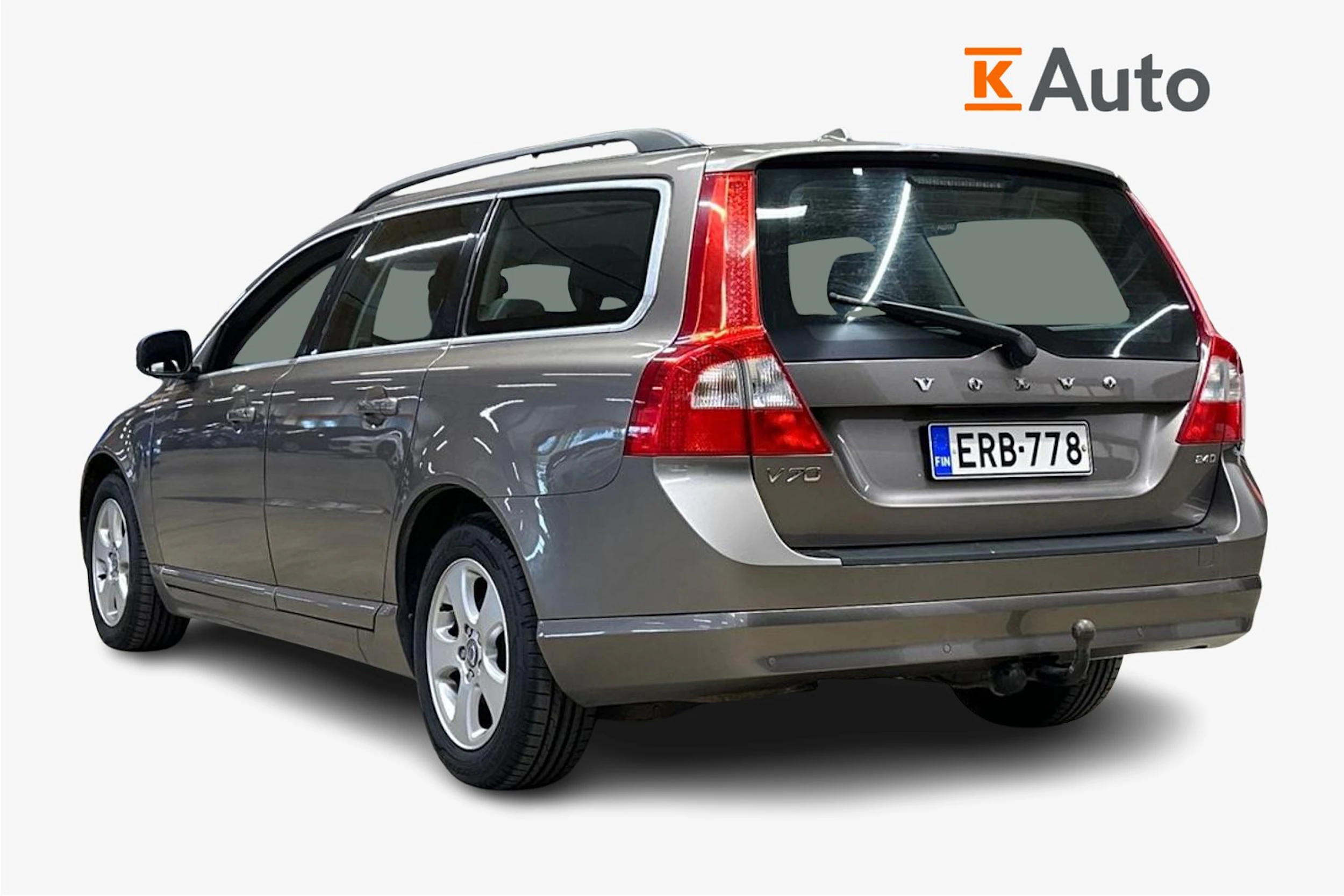 harmaa Volvo V70 2009 kuva 3.