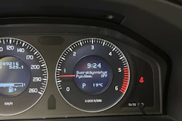 harmaa Volvo V70 2009 kuva 22.