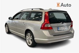 Harmaa Volvo V70 2009 kuva 2.