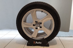 Harmaa Volvo V70 2009 kuva 22.