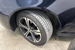 musta Volvo V70 2009 kuva 26.