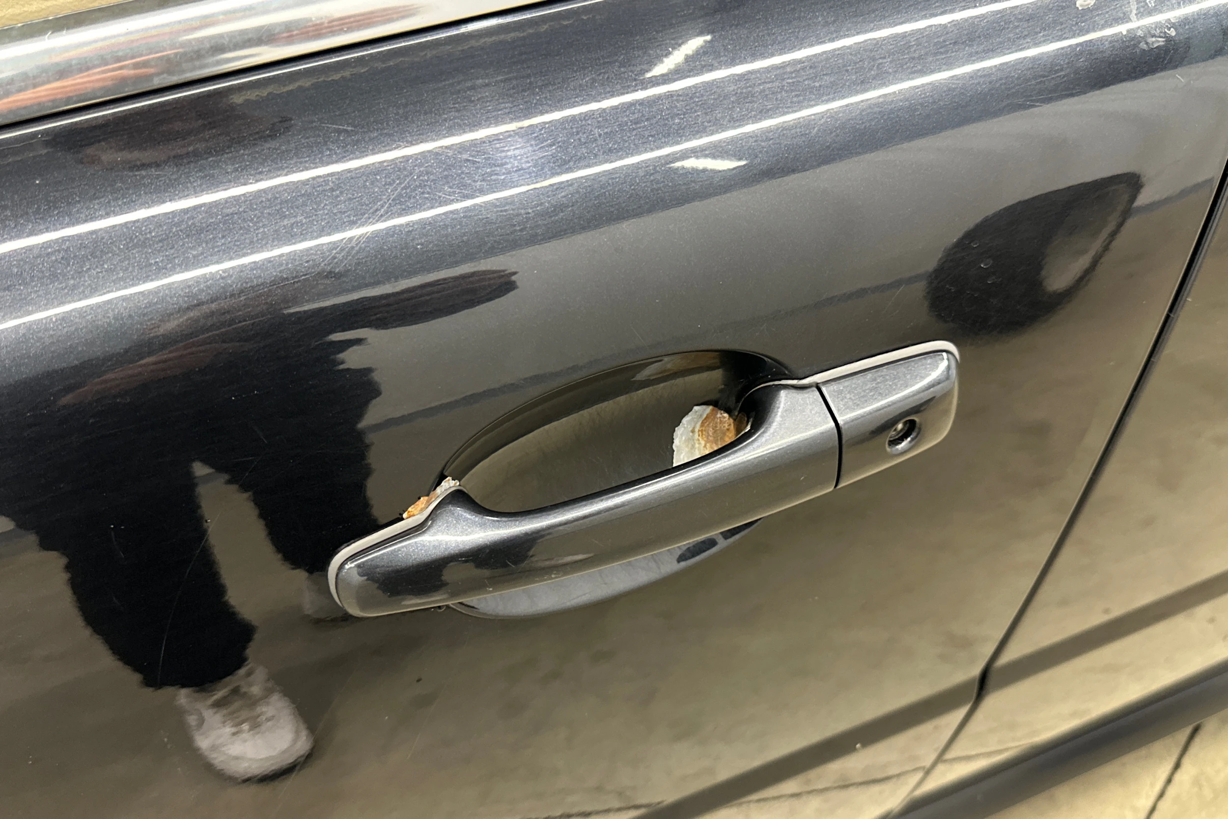 musta Volvo V70 2009 kuva 32.