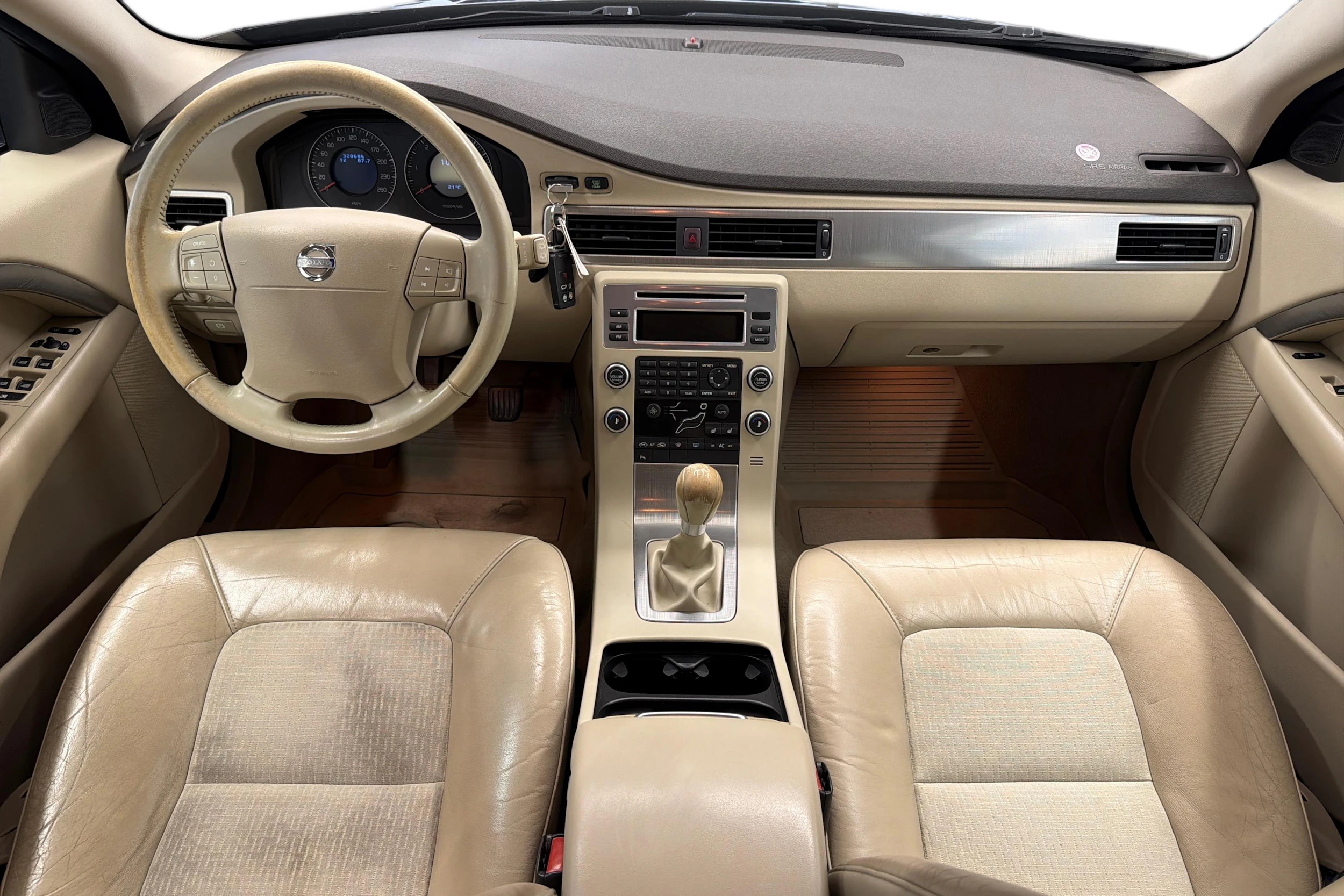 musta Volvo V70 2009 kuva 7.