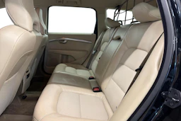 musta Volvo V70 2009 kuva 8.