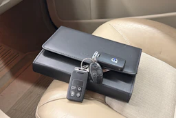 musta Volvo V70 2009 kuva 17.