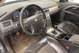 harmaa Volvo V70 2009 kuva 6.