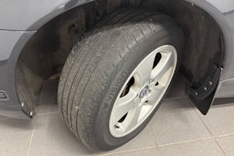 harmaa Volvo V70 2009 kuva 10.