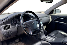 Harmaa Volvo V70 2010 kuva 3.