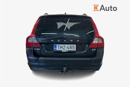 Musta Volvo V70 2010 kuva 3.