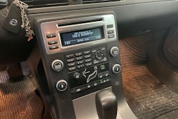 Musta Volvo V70 2010 kuva 12.