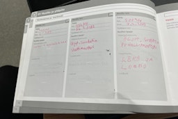 Musta Volvo V70 2010 kuva 27.