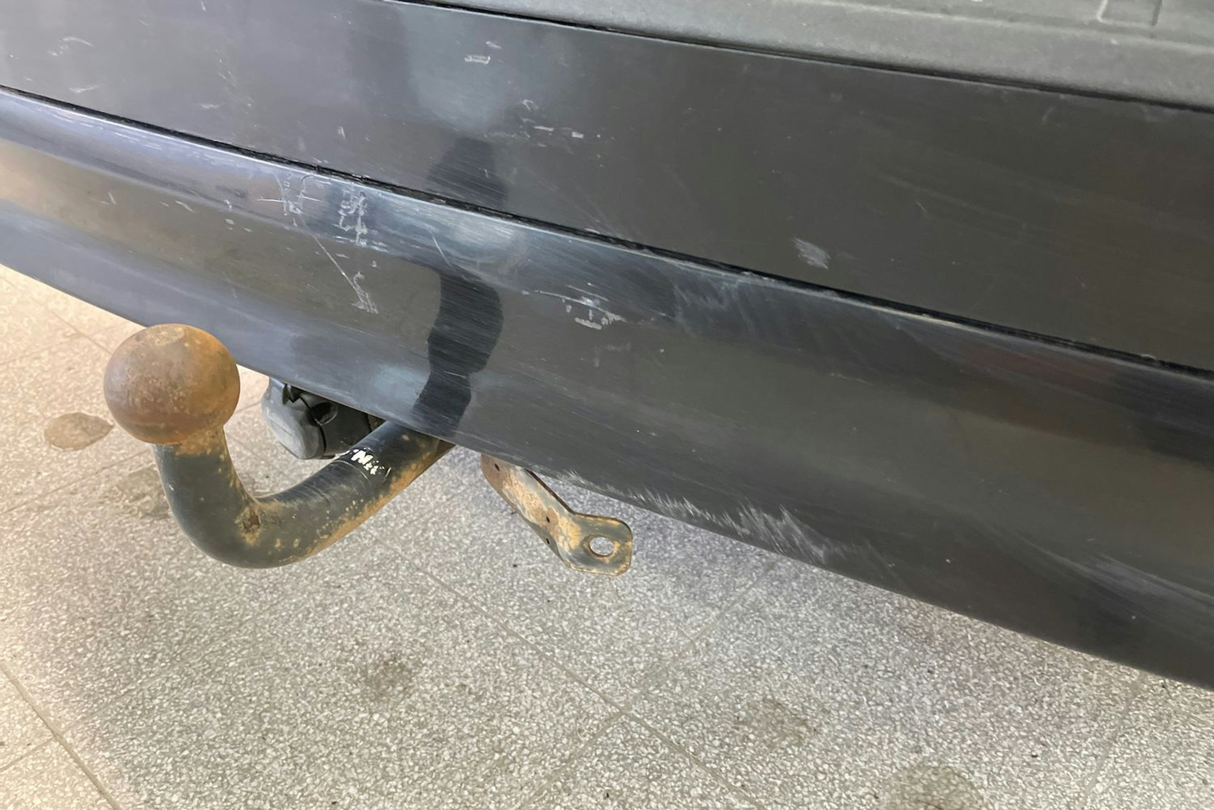 Musta Volvo V70 2010 kuva 32.