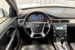 harmaa Volvo V70 2010 kuva 15.