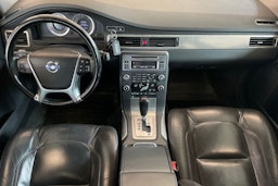 harmaa Volvo V70 2011 kuva 9.