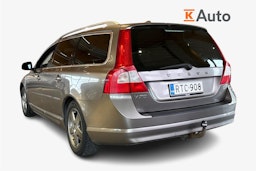 Harmaa Volvo V70 2011 kuva 2.