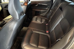 Harmaa Volvo V70 2011 kuva 8.