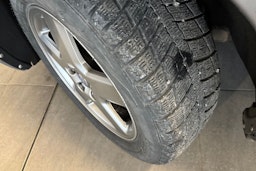 Harmaa Volvo V70 2011 kuva 10.